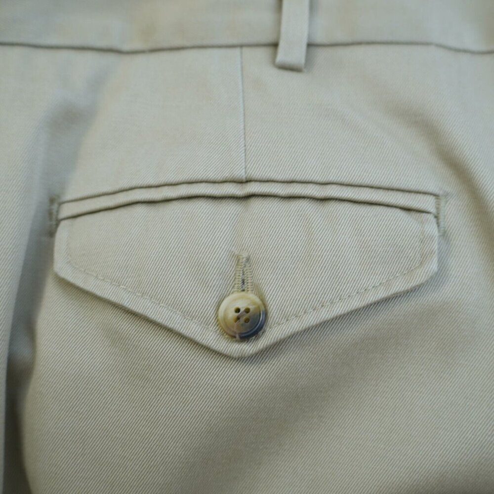 Land's End Tan Pleated Cuffed Mid Rise Tan Polyester Blend Chino‎ Pants 36/28 - Picture 3 of 8
